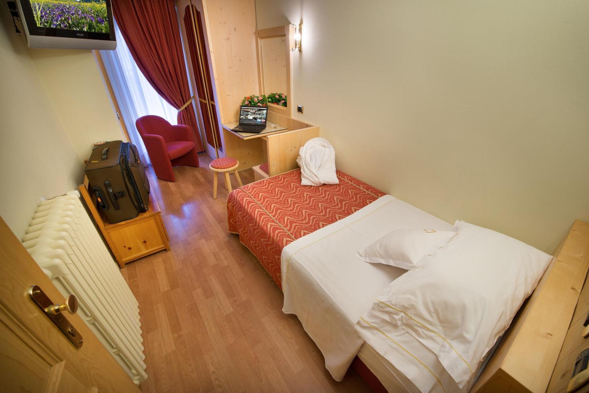 Hotel Baita Montana Livigno Habitación foto